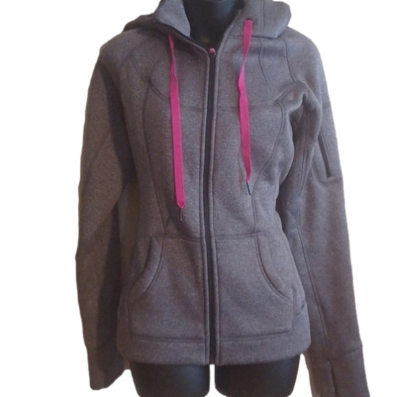 Athleta Tops - 𝅺athleta grey warm hoodie, size Medium.  Sleek design.Great used condition.